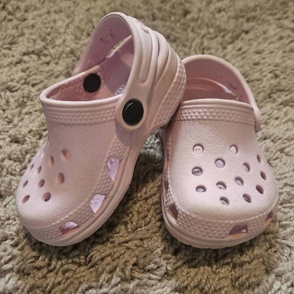 Baby Girl's Pink Crocs Sz 2/3